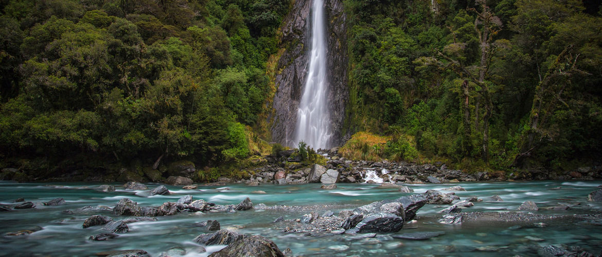 Hero huckberry swimming holes alex souza header